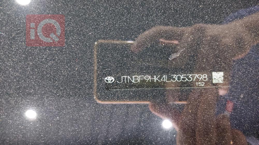 تۆیۆتا کامری